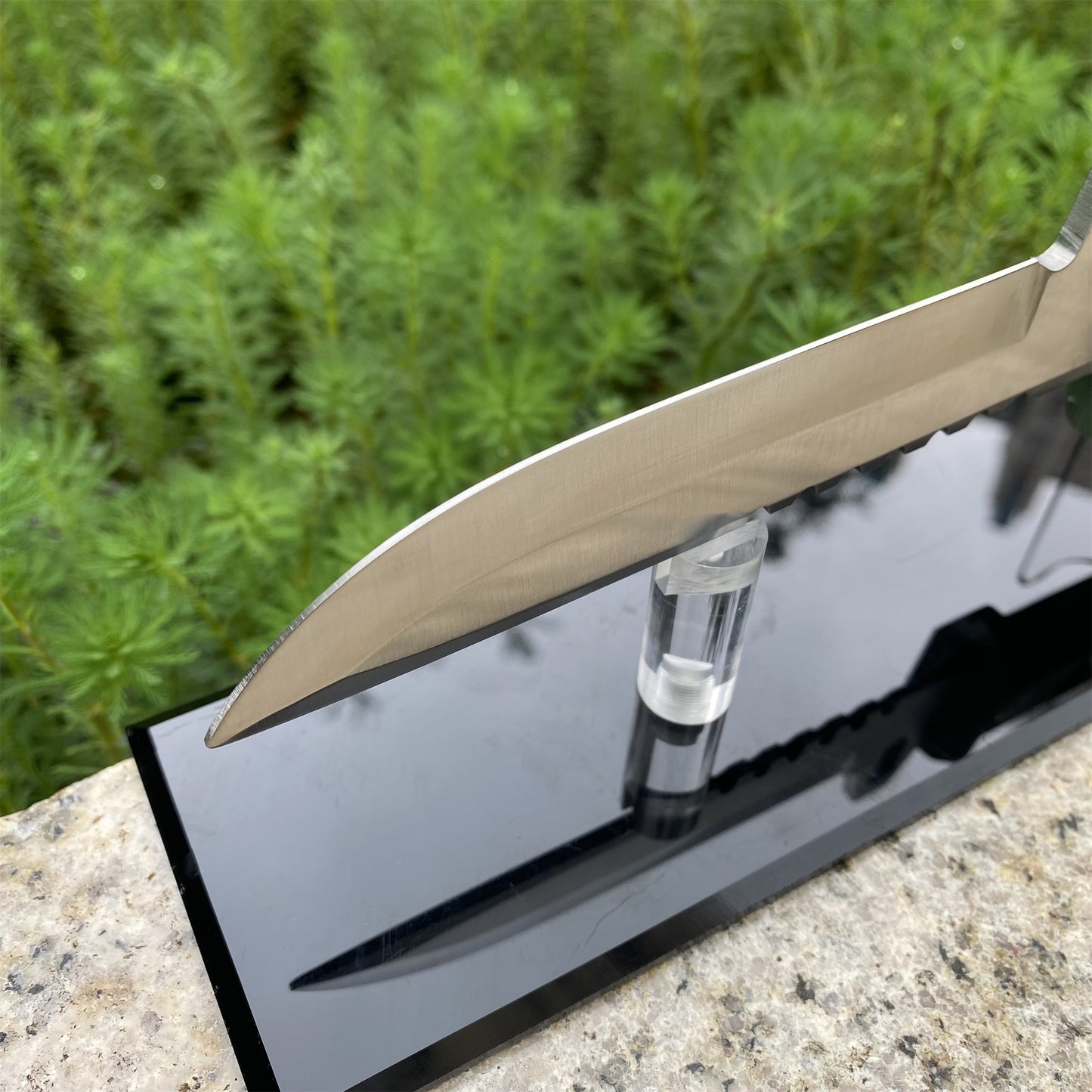 Xenohunter Knife IRL Steel Version With Blunt Blade