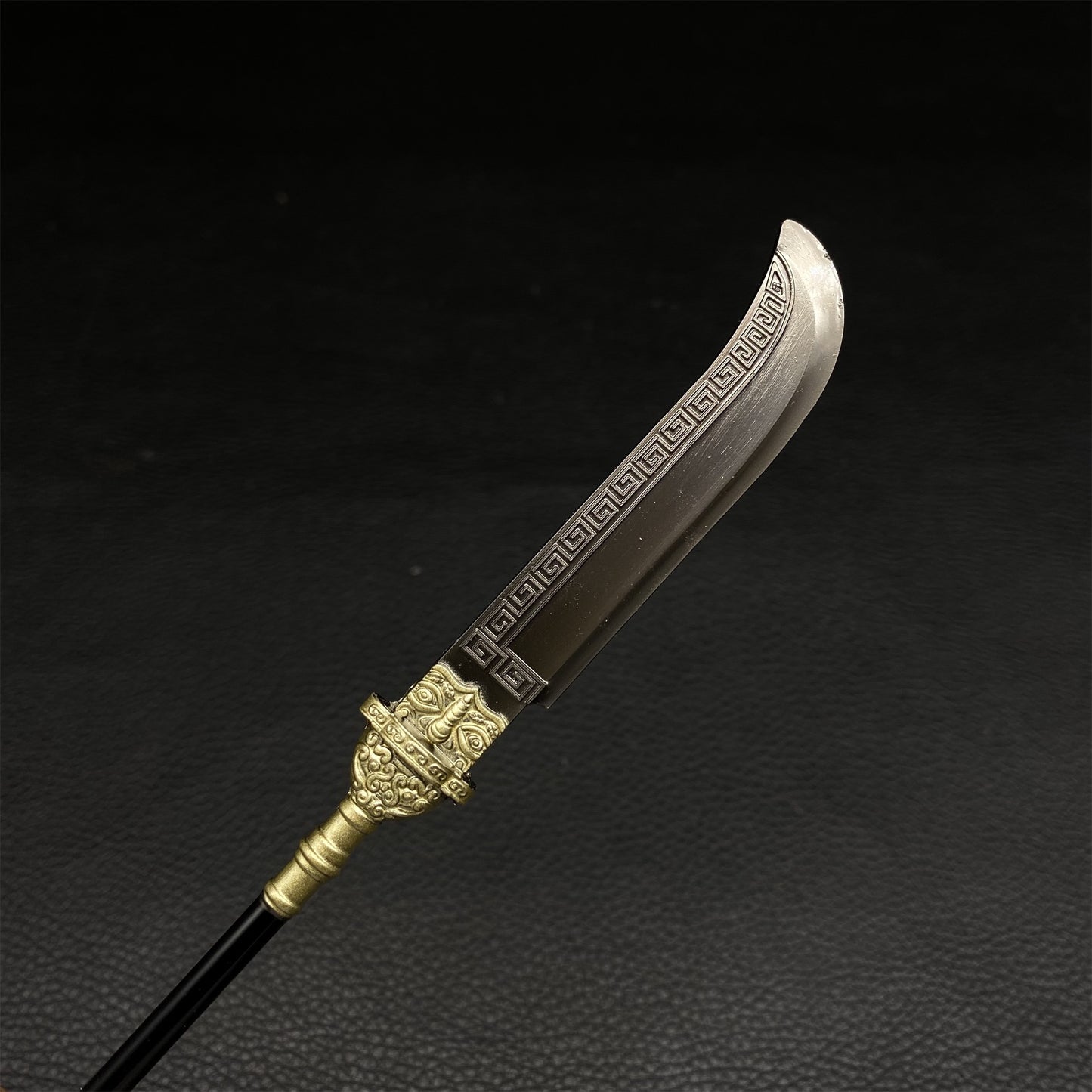 Ancient General Yangye Guan Dao Metal Replica