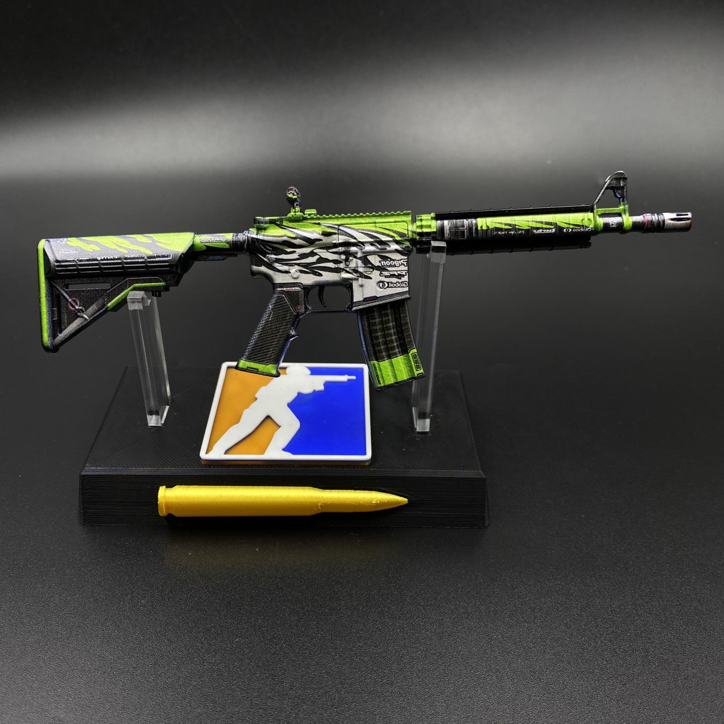 CS Game Skin M4A4 Full Throttle Mini Metal Game Replica For Collection