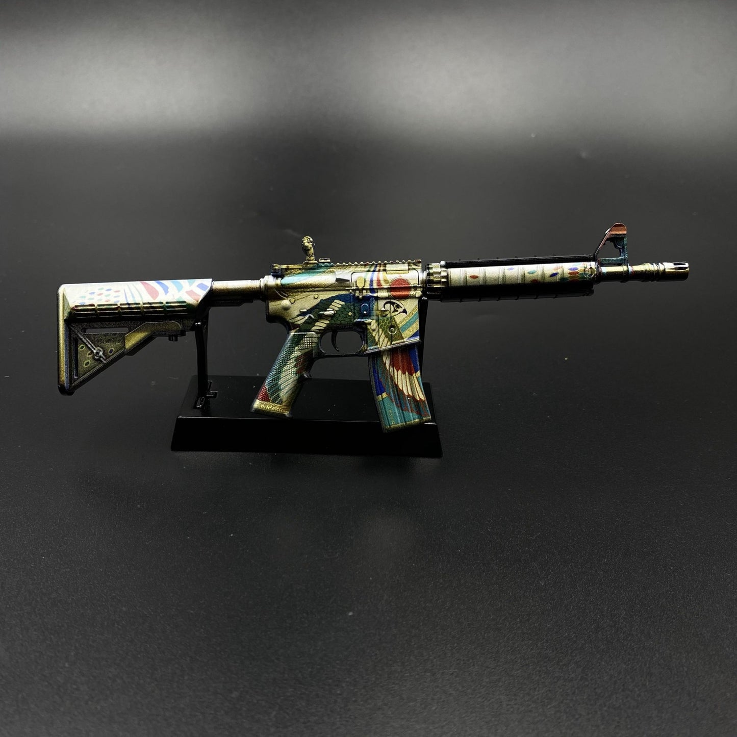 CS Game Skin M4A4 Eye of Horus Mini Metal Game Replica For Collection