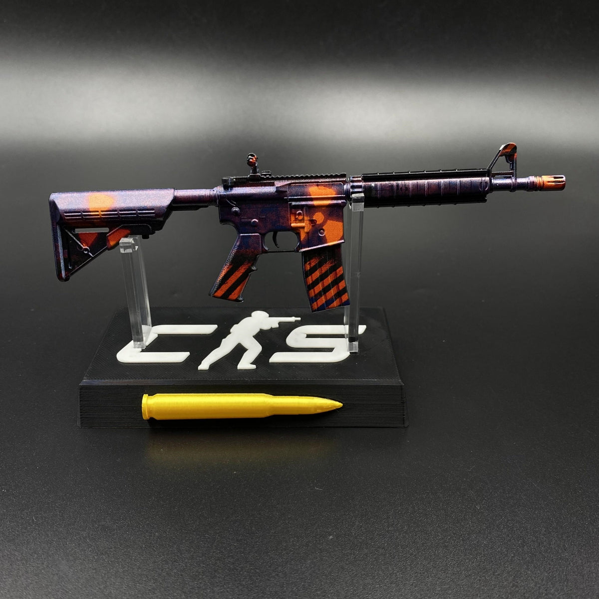 Hot Game CS Skin M4A4 Radiation Hazard Mini Metal Replica For Collectible