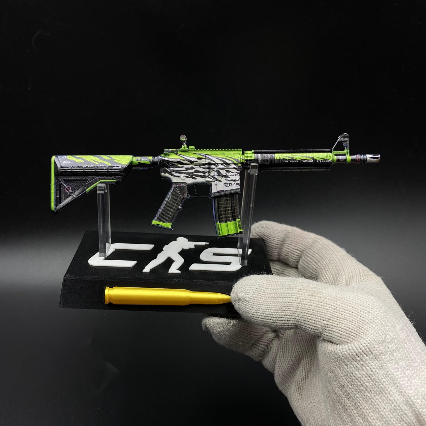 CS Game Skin M4A4 Full Throttle Mini Metal Game Replica For Collection