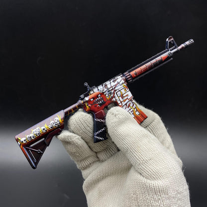 CS2 Game Skin M4A4 Hellfire Mini Metal Game Replica For Collection