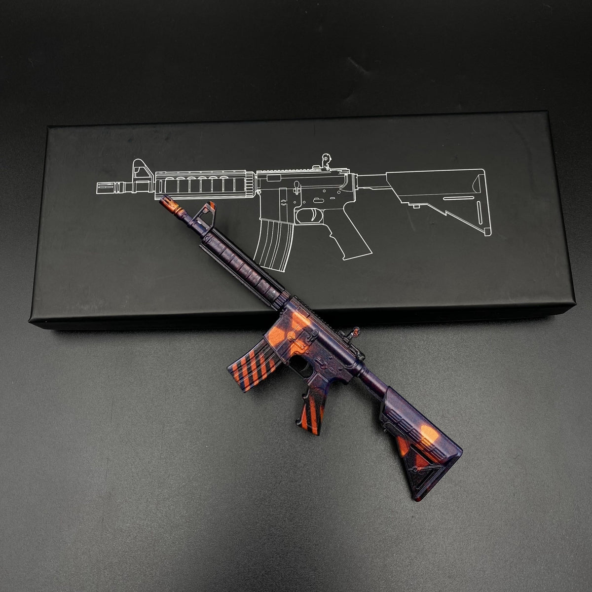 Hot Game CS Skin M4A4 Radiation Hazard Mini Metal Replica For Collectible