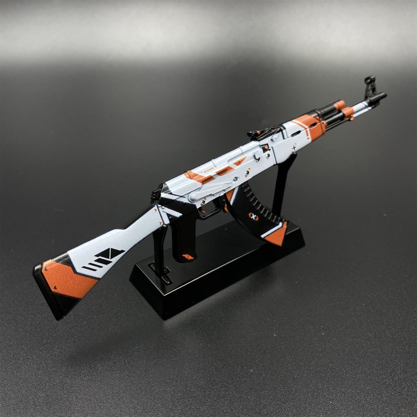 CS2 Game Peripheral - Asiimov AK-47 Gun Replica Game Prop Collectible