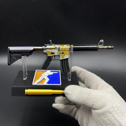 CS Game Skin M4A4 Daybreak Mini Metal Game Replica For Collection