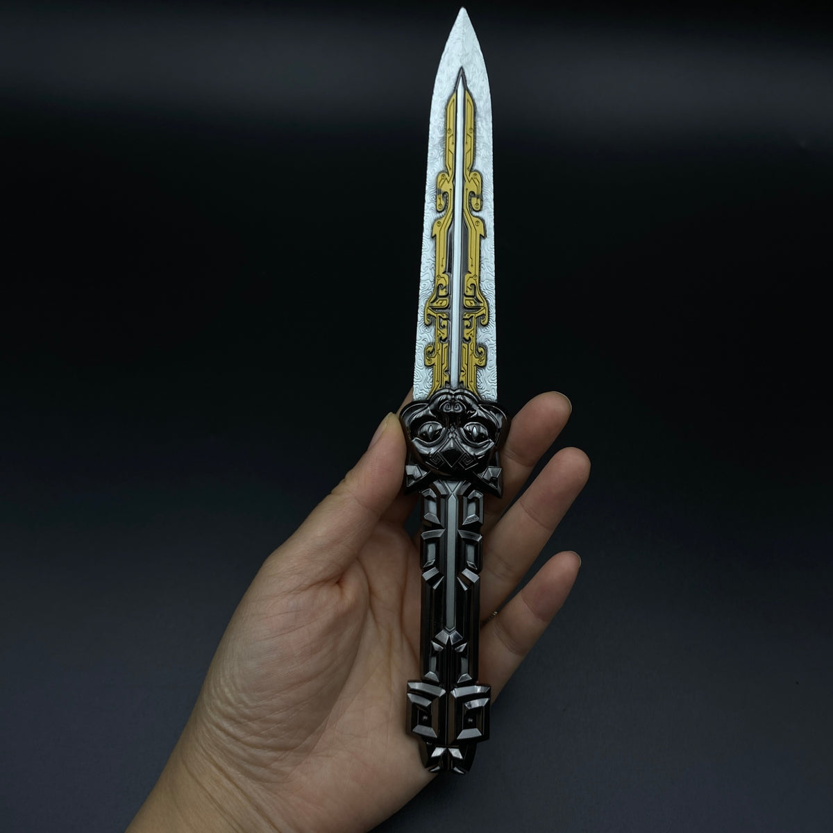Delta Force Hackclaw Data Dagger Replica, Game Fan Collection Display Prop