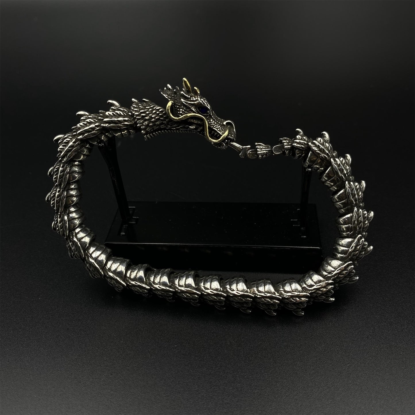 Articulated Chinese Dragon Scale Bracelet - Metal Eastern Dragon Miniature
