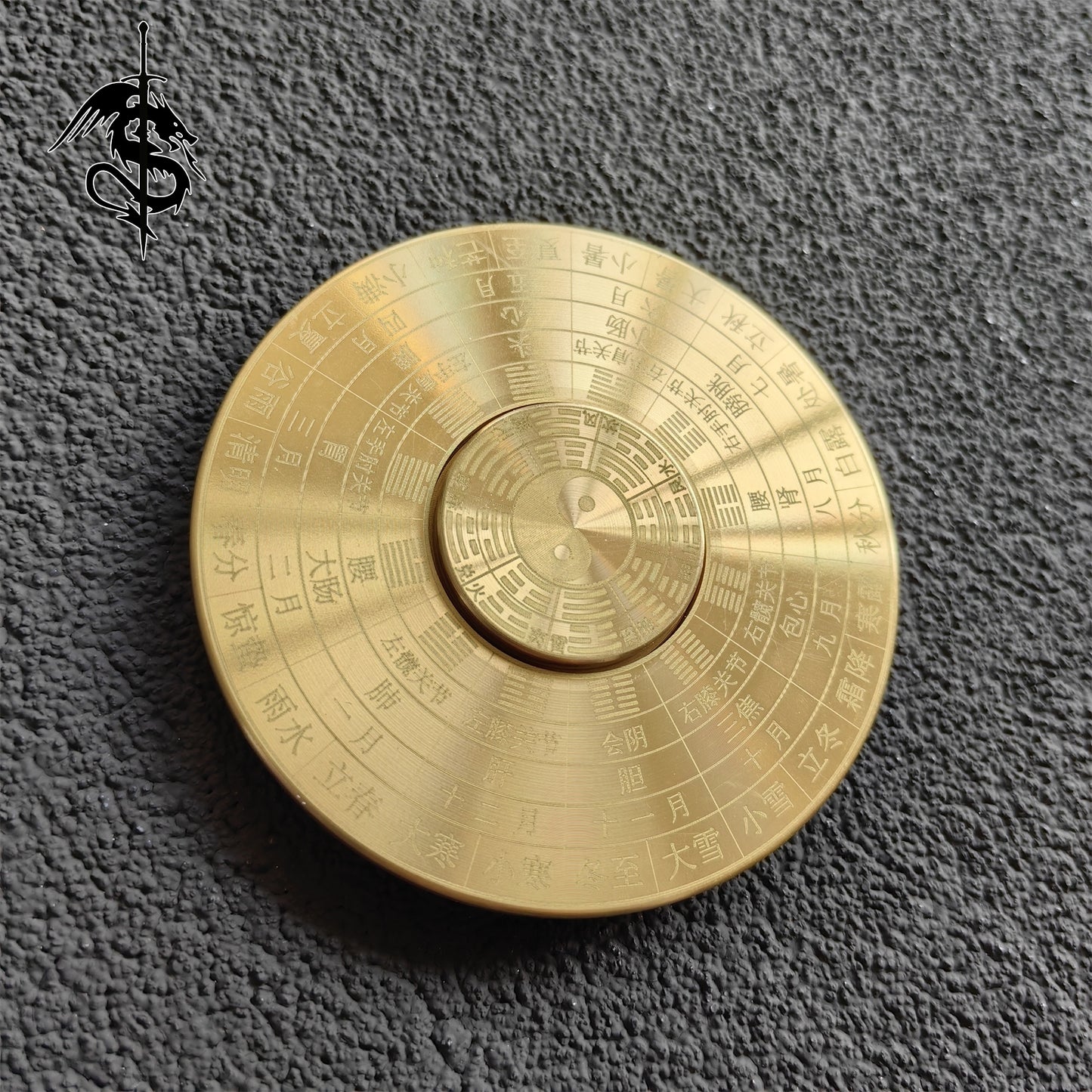 Handmade Brass Bagua Compass Finger Spinner
