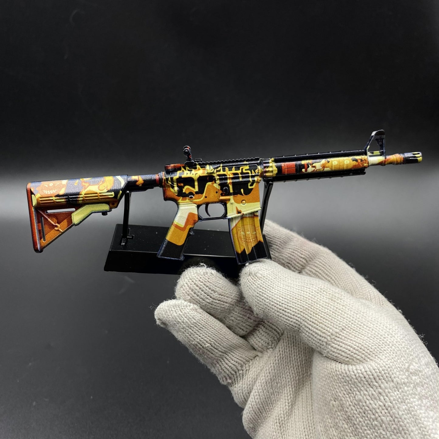 CS Game Skin M4A4 Hellfire Mini Metal Game Replica For Collection