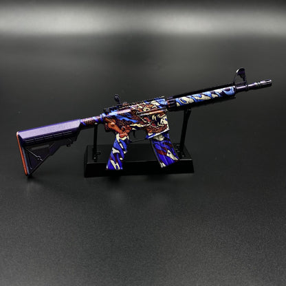 CS Game Skin M4A4 Dragon King Mini Metal Game Replica For Collection