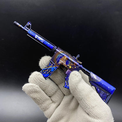 M4A4 The Emperor Mini Game Skin Replica, Game Prop Collectible