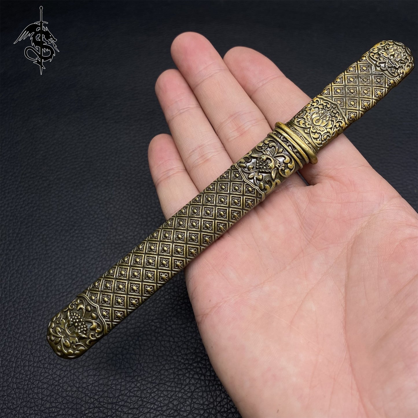 Ancient China Peony Retro Pocket Dagger