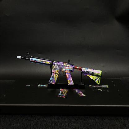 M4A4 Howl & In Living Color Metal Miniature