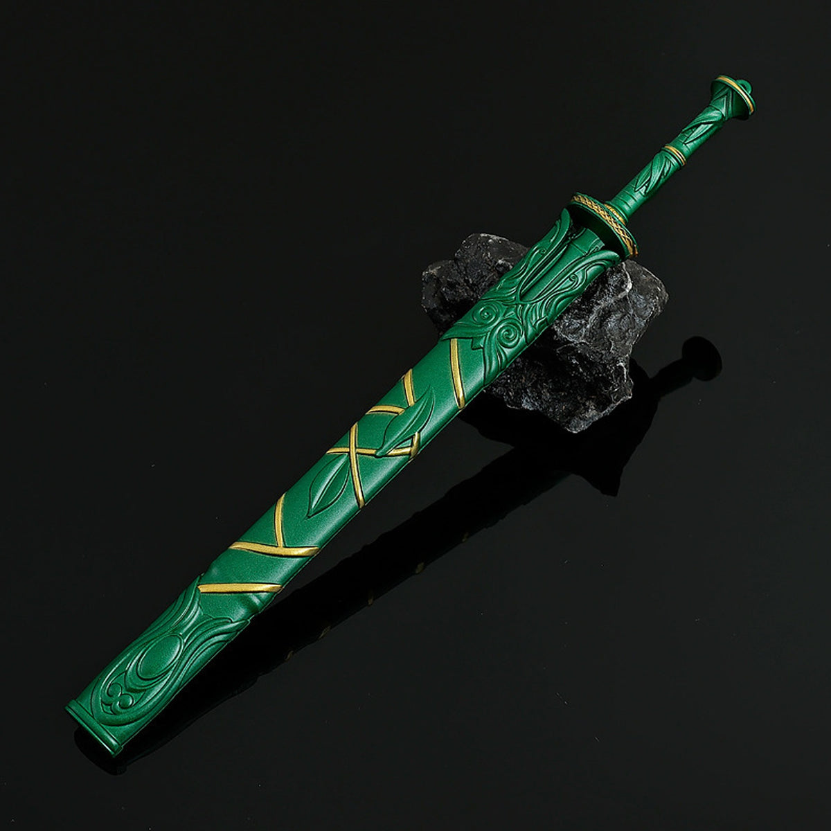 Green Bamboo Bee Cloud Sword from Mortal's Legend of Immortality Mini Metal Sword Collectible