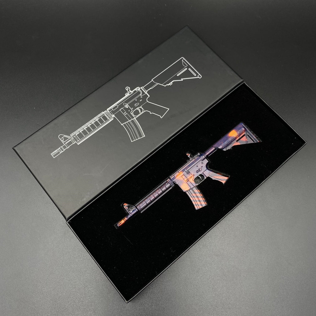 Hot Game CS Skin M4A4 Radiation Hazard Mini Metal Replica For Collectible