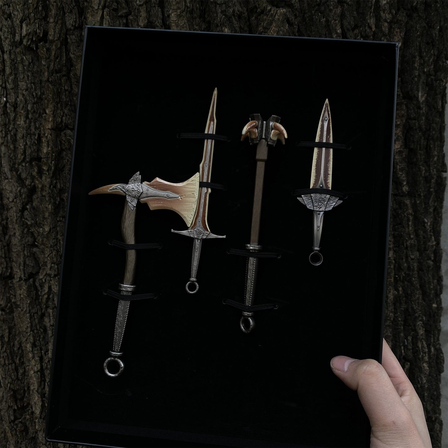 1: 6 Scale Metal Dragonbone Weapon Collection Display Art