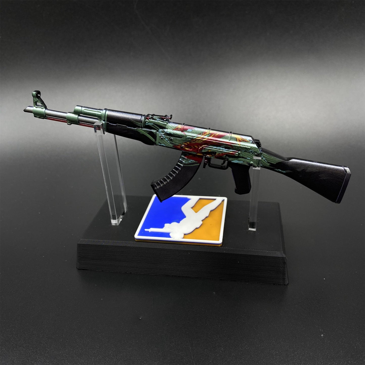 CS2 Game Peripheral - Tiny Gun AK47 Aquamarine Revenge Metal Replica Game Prop Collectible