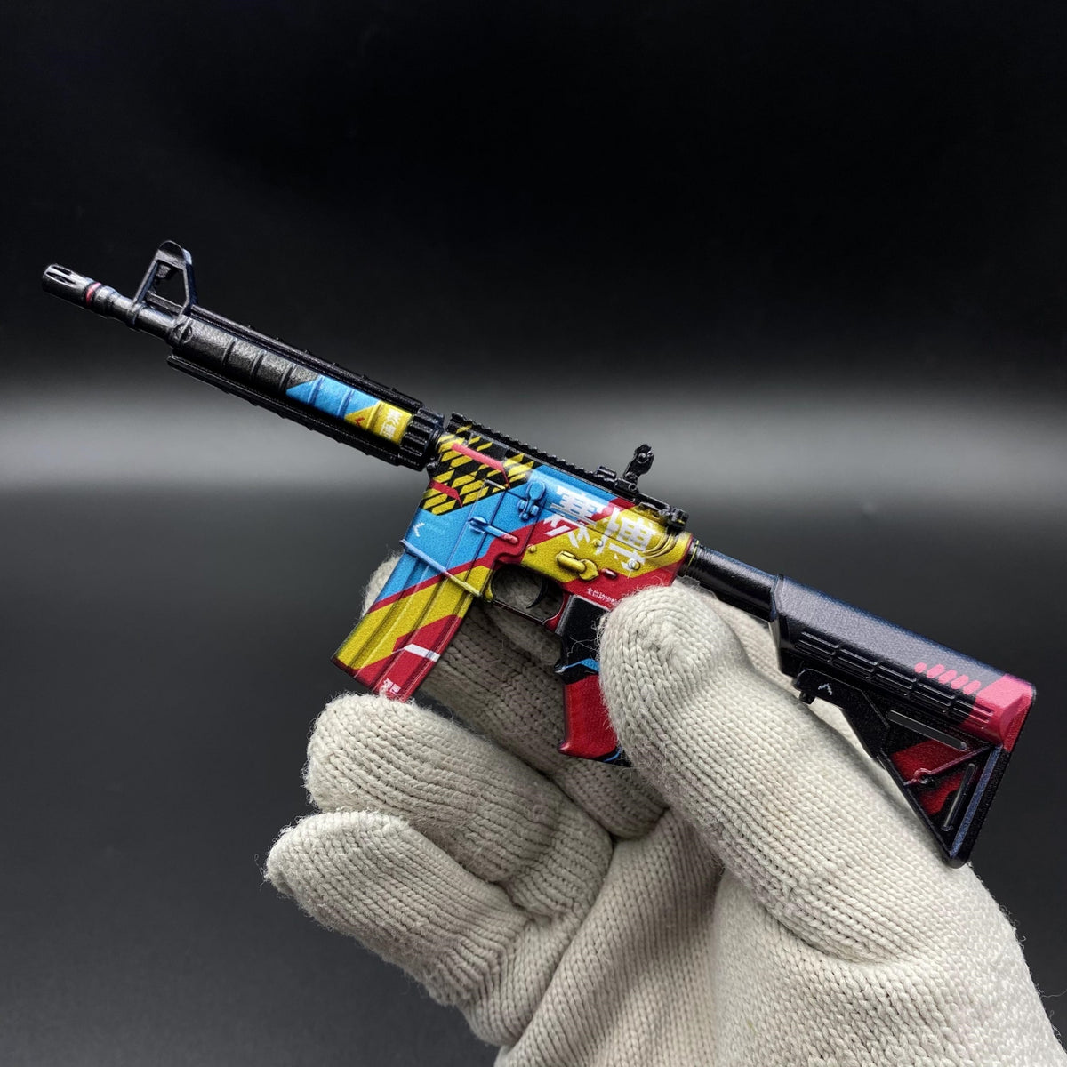 CS Game Skin M4A4 Cyber Security Mini Metal Game Replica For Collection