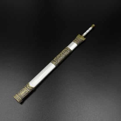 Yan Jin Que Sword Cang Yu Anime Weapon Replica, Alloy Mini Sword Collectible Ornament