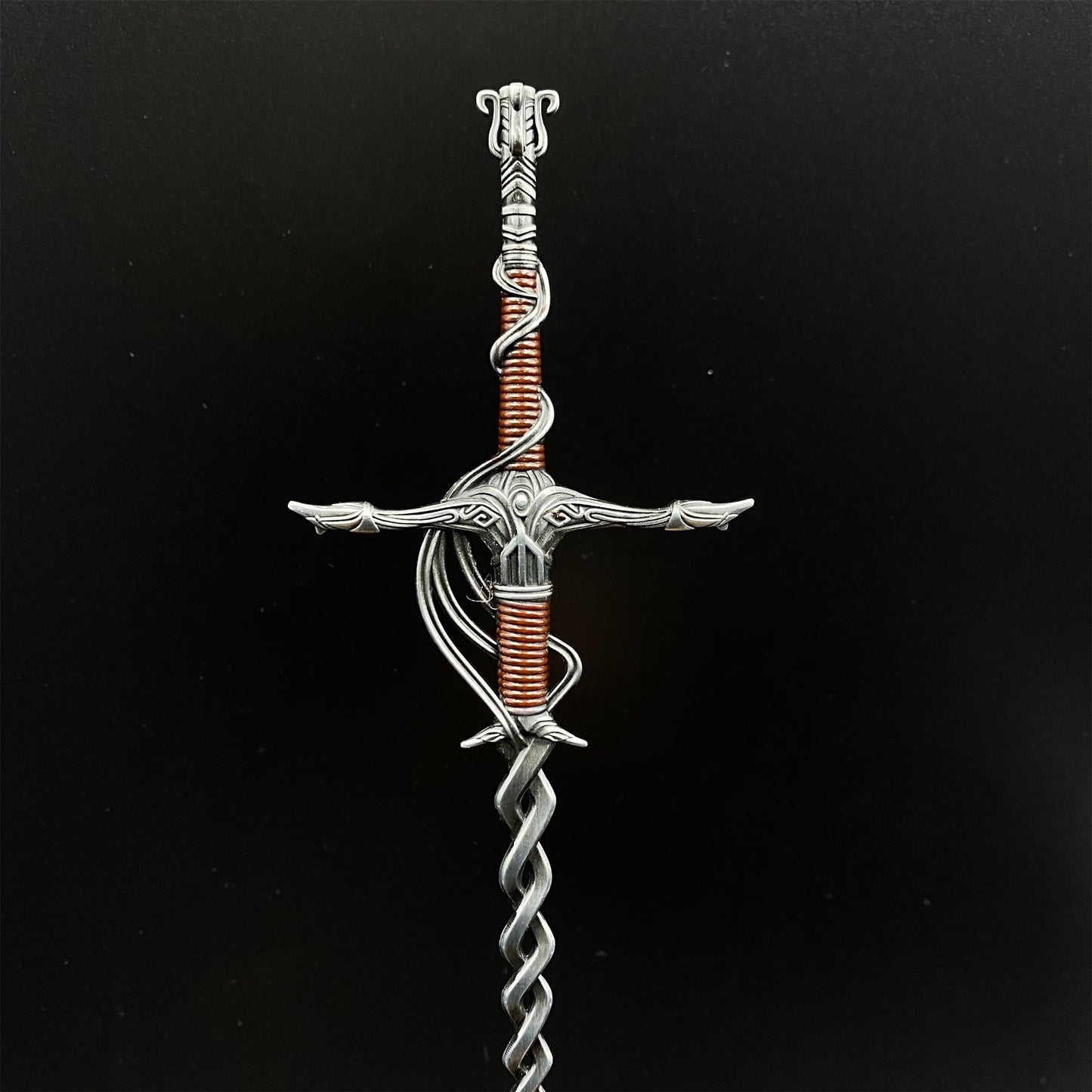 Soul Game Cleanrot Knight Flame Greatsword Miniature Metal Replica – Collectible Game Weapon Model