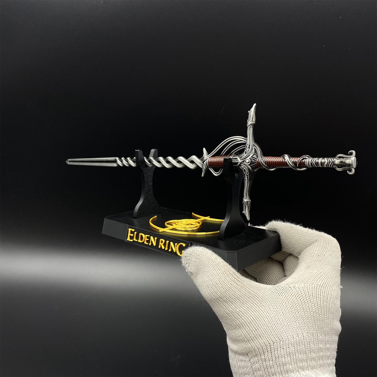 Soul Game Cleanrot Knight Flame Greatsword Miniature Metal Replica – Collectible Game Weapon Model