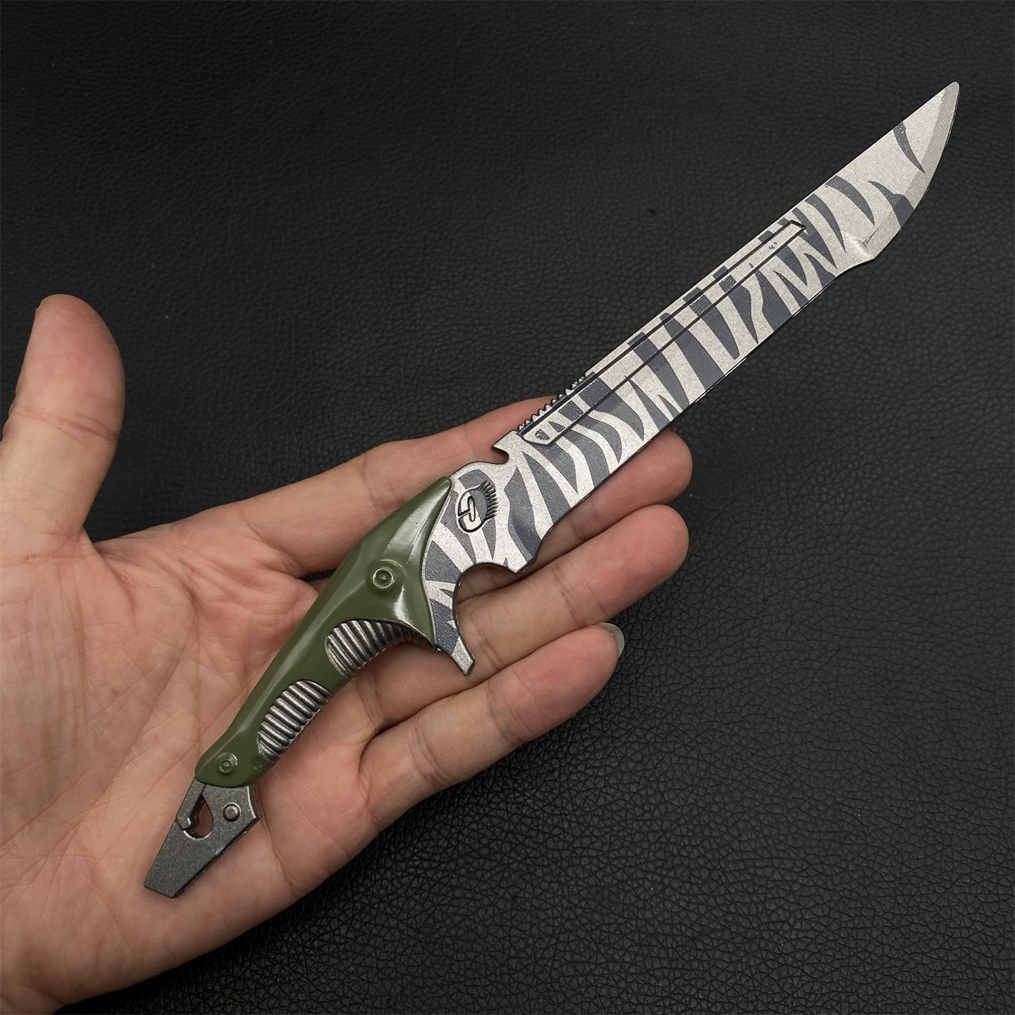 Chinese Game Peripherals Metal Props Replica Set