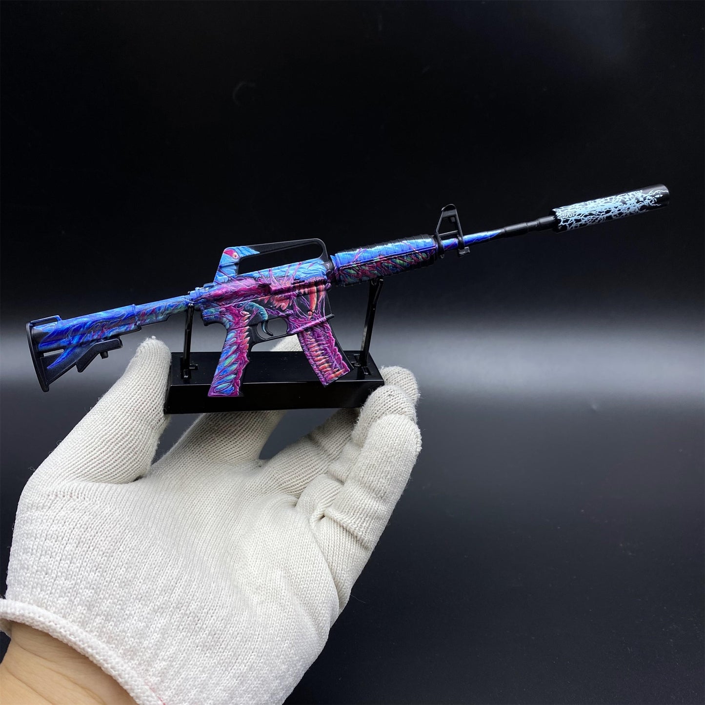 CS2 Game Peripheral - Hyper Beast M4A1-S Metal Replica Game Prop Collectible