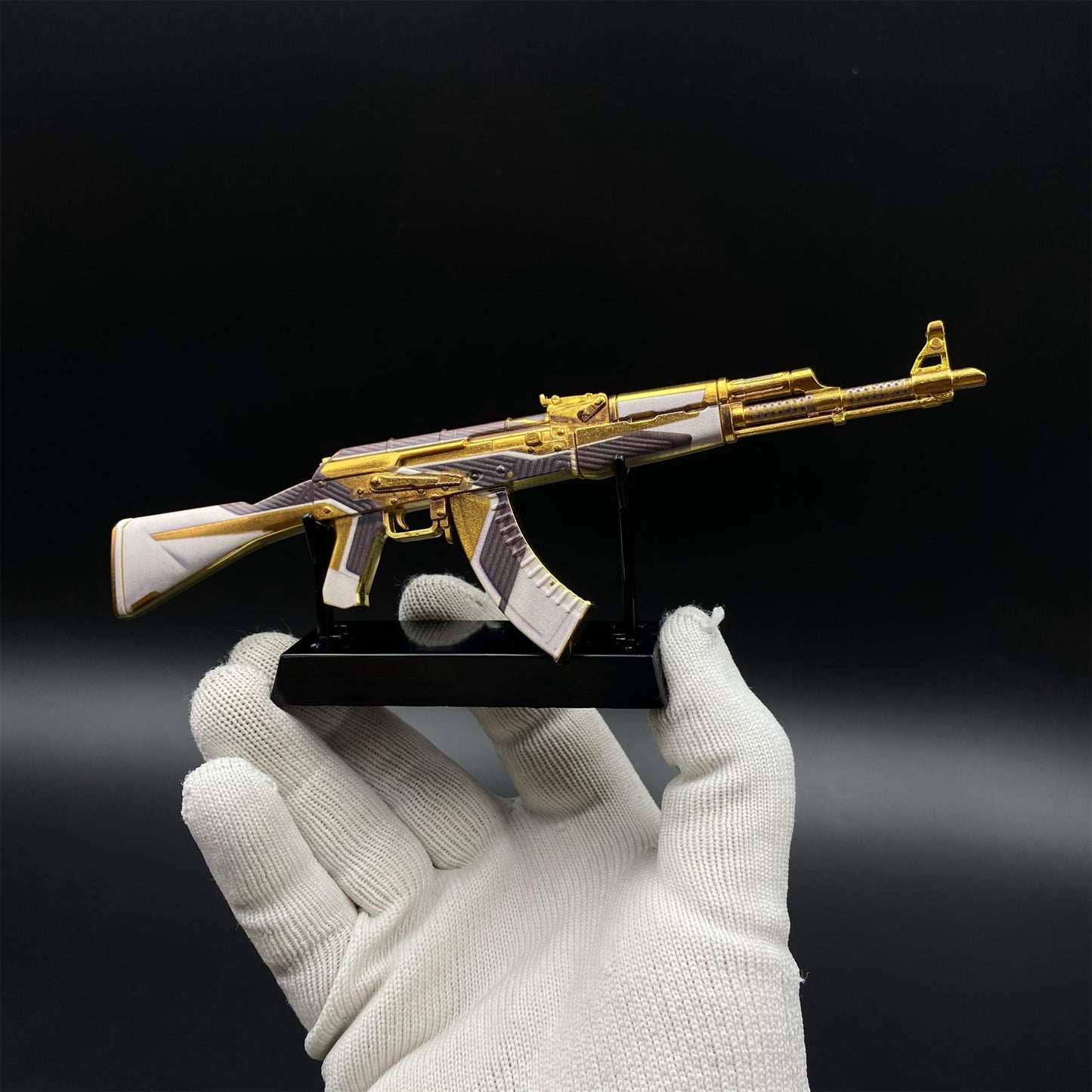 Hot Game CS2 AK47 The Oligarch Skin Mini Metal Replica Game Prop Collectible