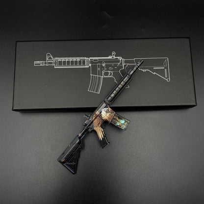 CS Hot Skin M4A4 Griffin Mini Metal Replica For Collectible