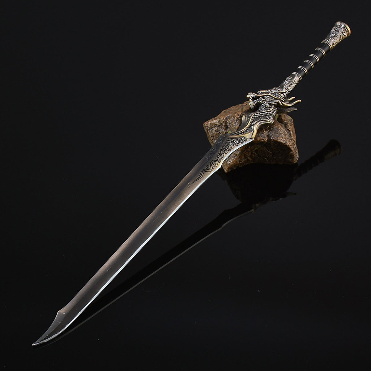 Wujin Ancient Knife Metal Replica | Game Prop Replica Alloy Collectible Sword Ornament for Display & Cosplay Gift