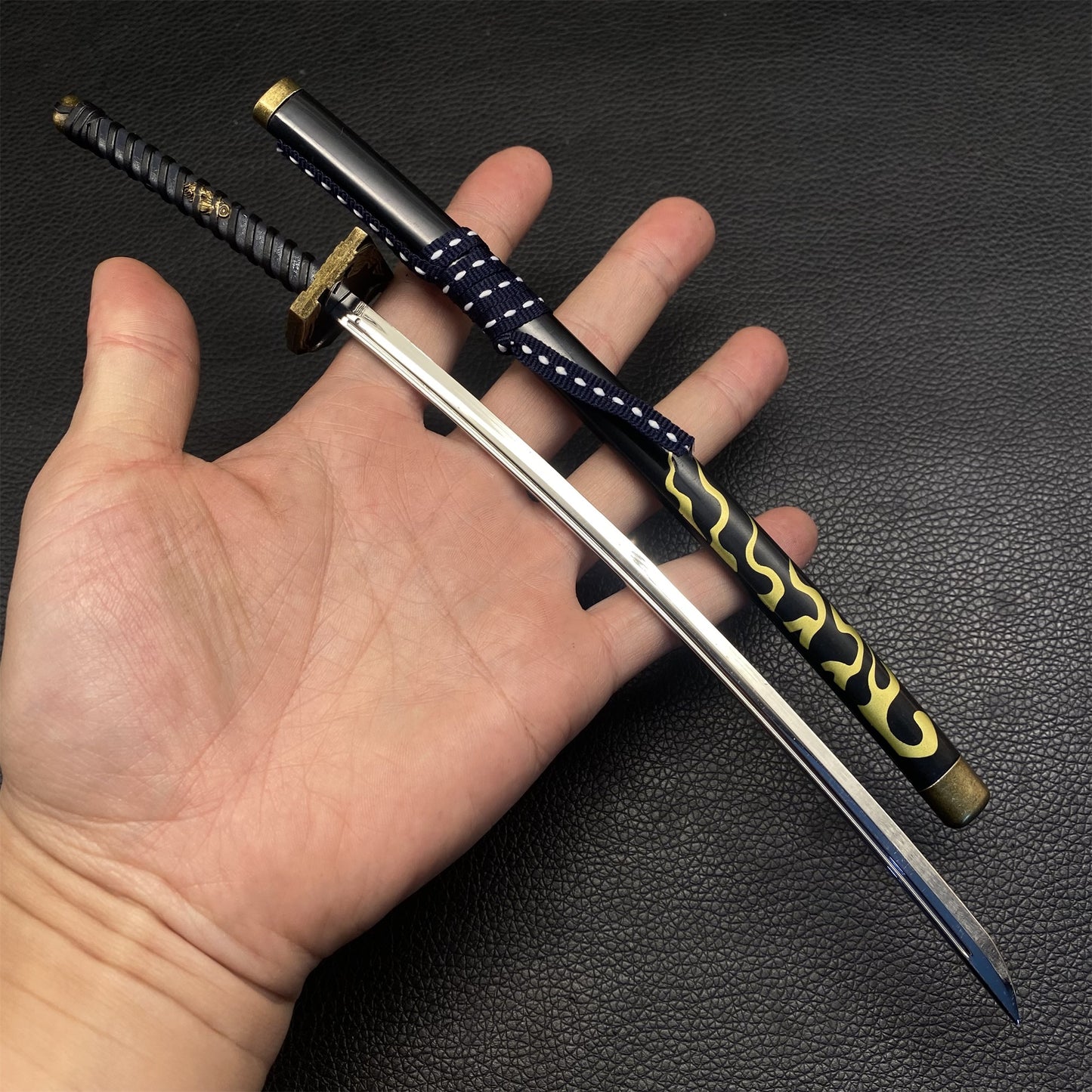 GOT Jin Sakai's Blade of the Immortal & Island Keeper Katana Metal Miniature