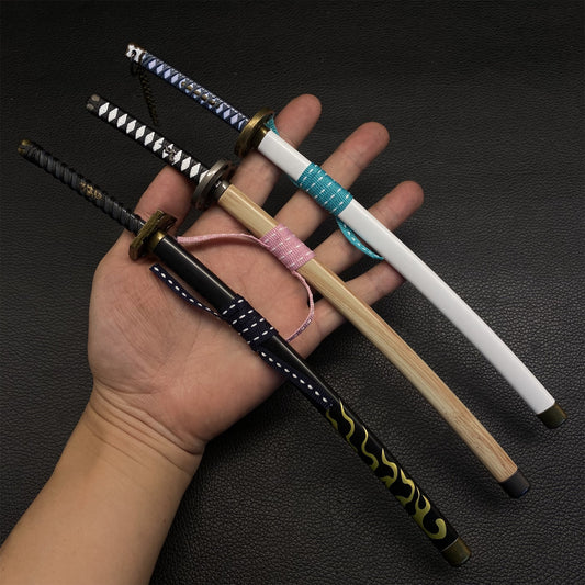 GOT Jin Sakai's Blade of the Immortal & Island Keeper Katana Metal Miniature