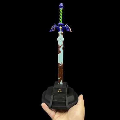 Link Decayed Master Sword Mini Replica - Metal Collectibles