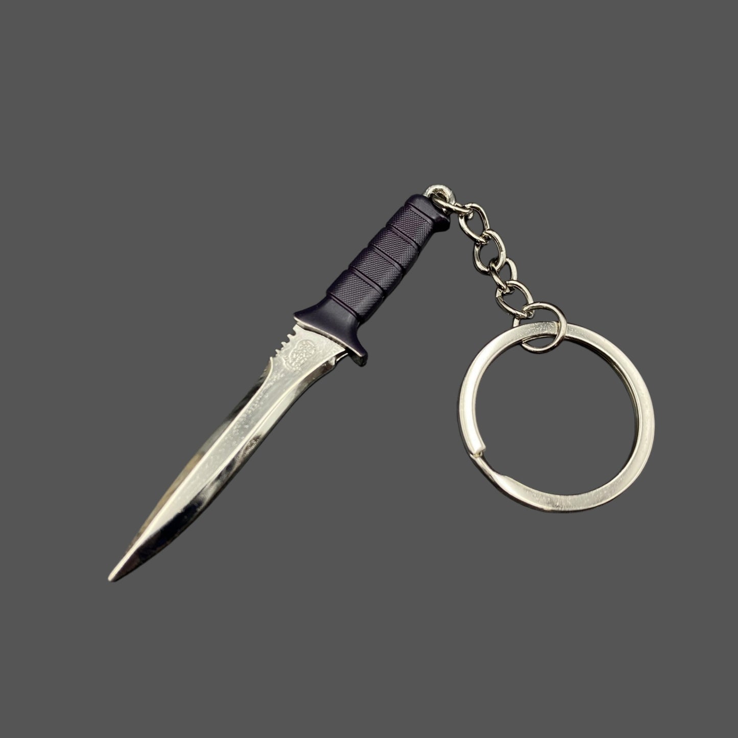 Tiny Leon Primal Knife Keychain