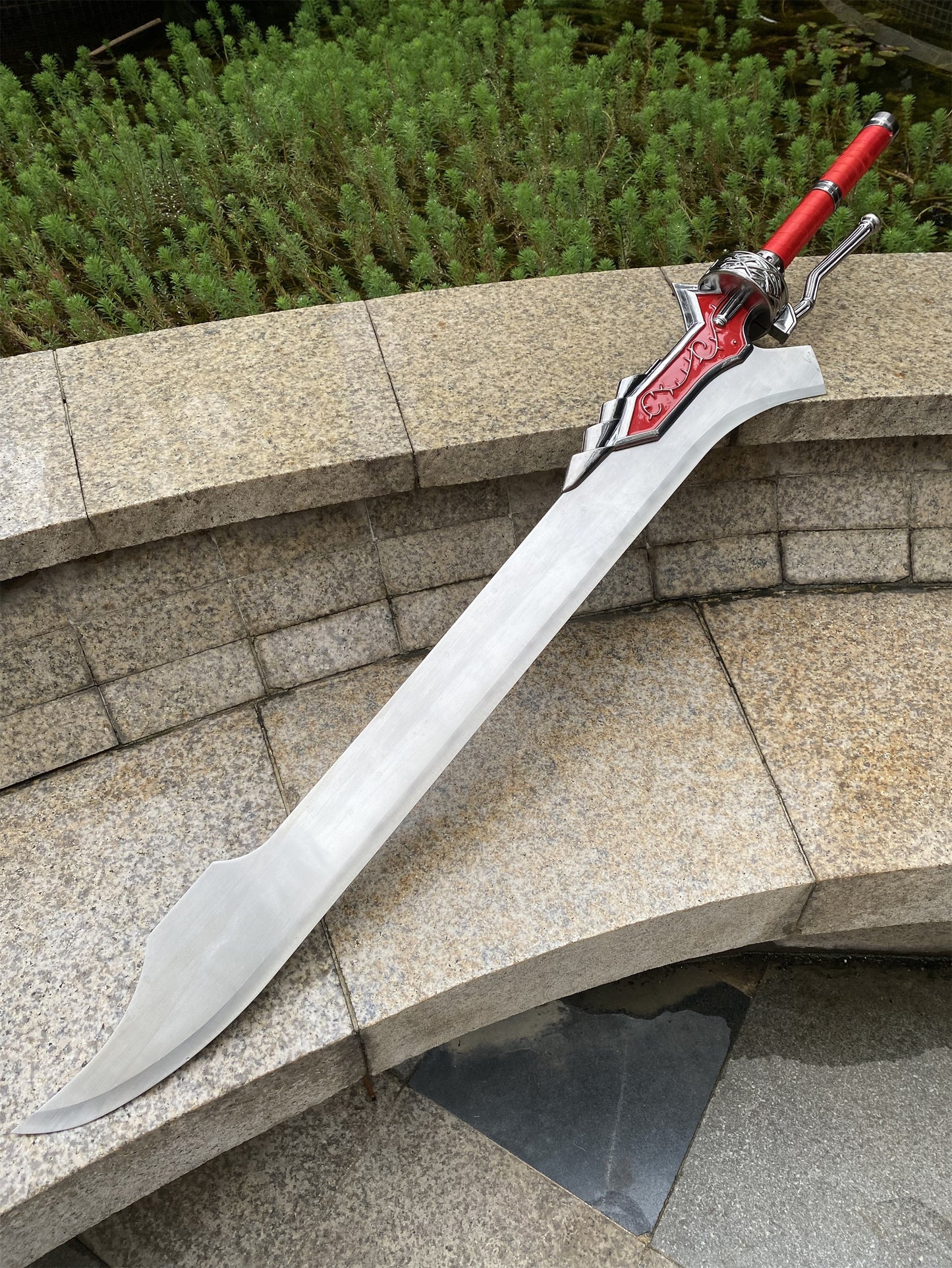 Nero Red Queen Sword Metal Life Size Replica
