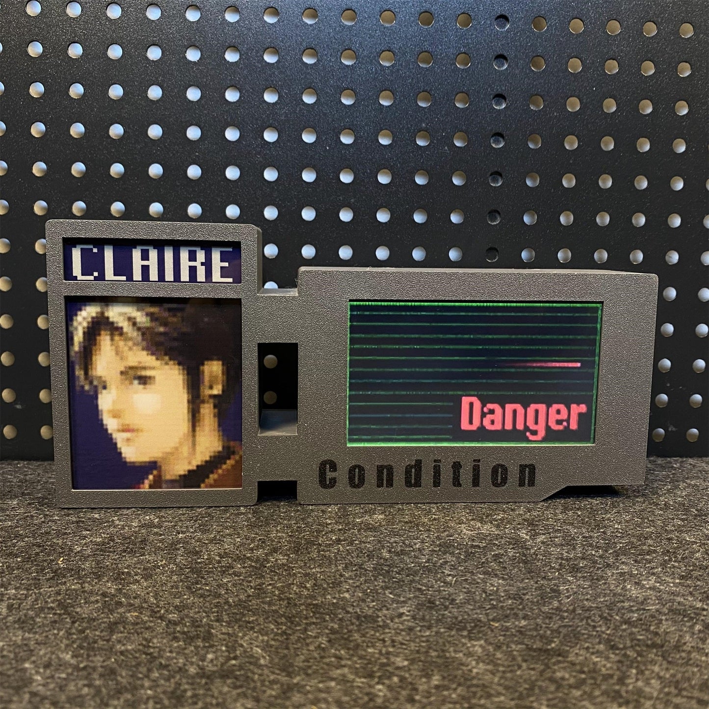 Customized 3D Printed RE Game Character Leon Ada Clarie Chris Hunk Status Screen Bar