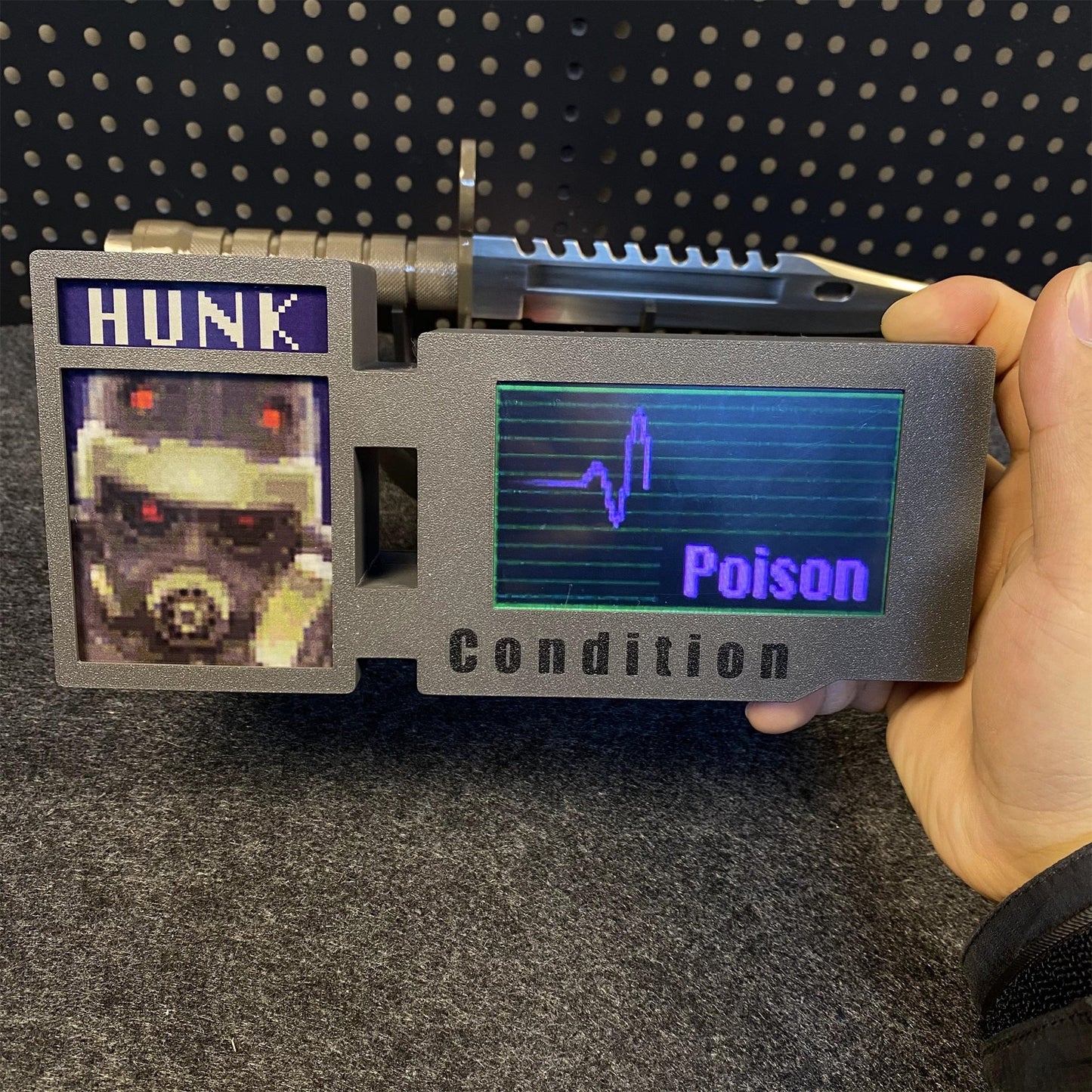 Customized 3D Printed RE Game Character Leon Ada Clarie Chris Hunk Status Screen Bar