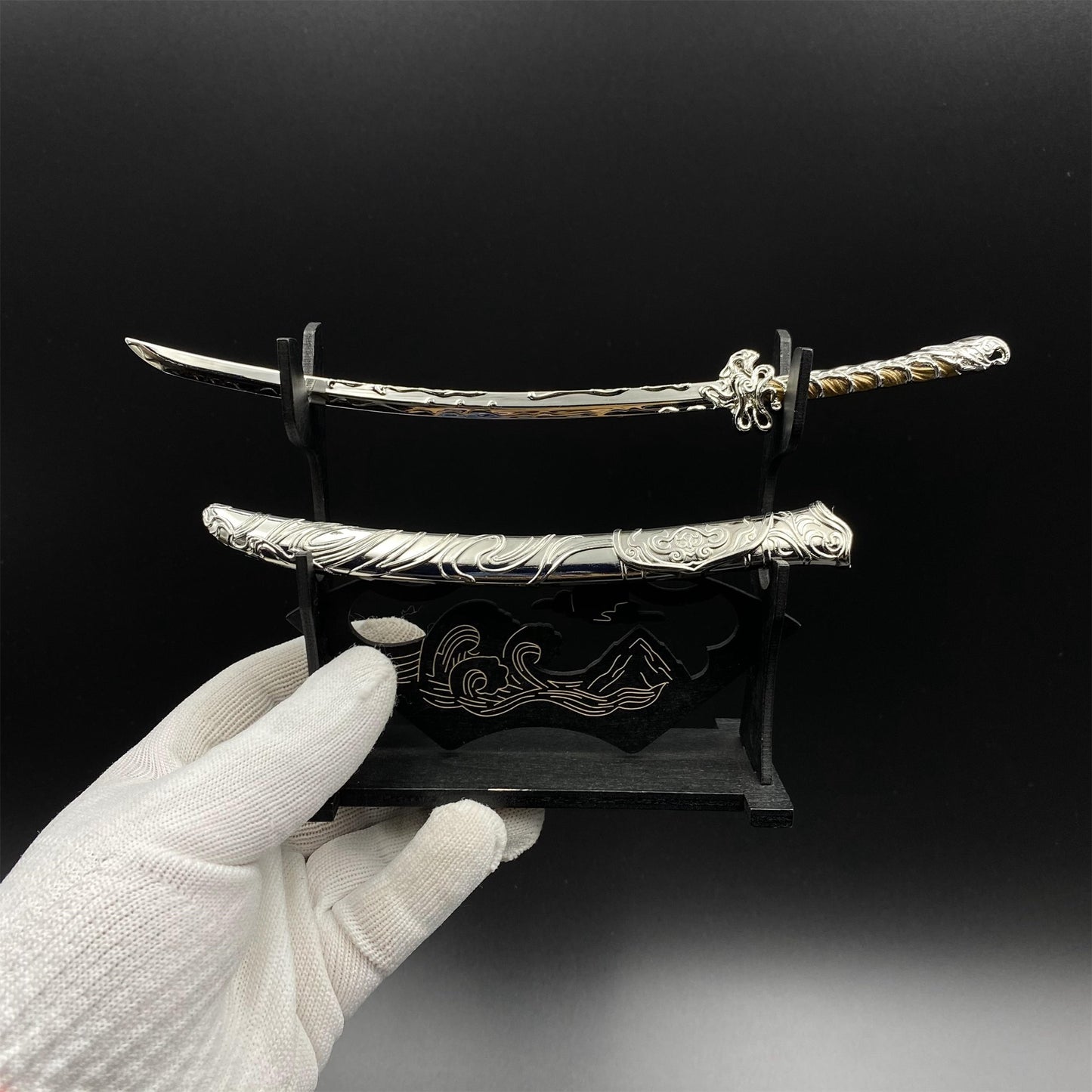 Sword of Coming Xiangfu Sword Lucky Amulet Blade Miniature