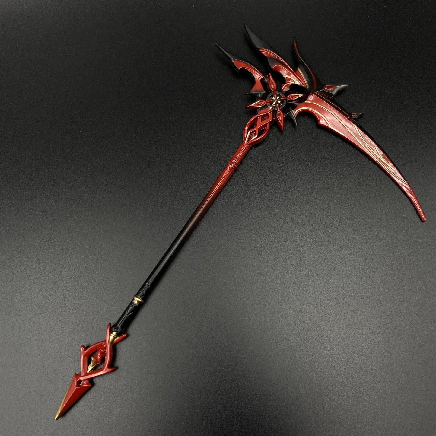 Crimson Moon's Fang Miniature (Chiyue no Katachi)