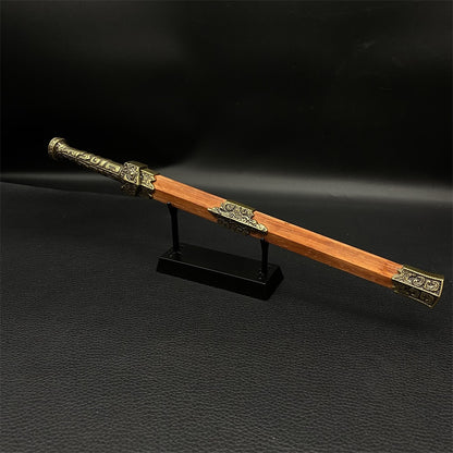 High-End Ancient Han Dynasty YiTian Steel Sword 26cm/10.2"