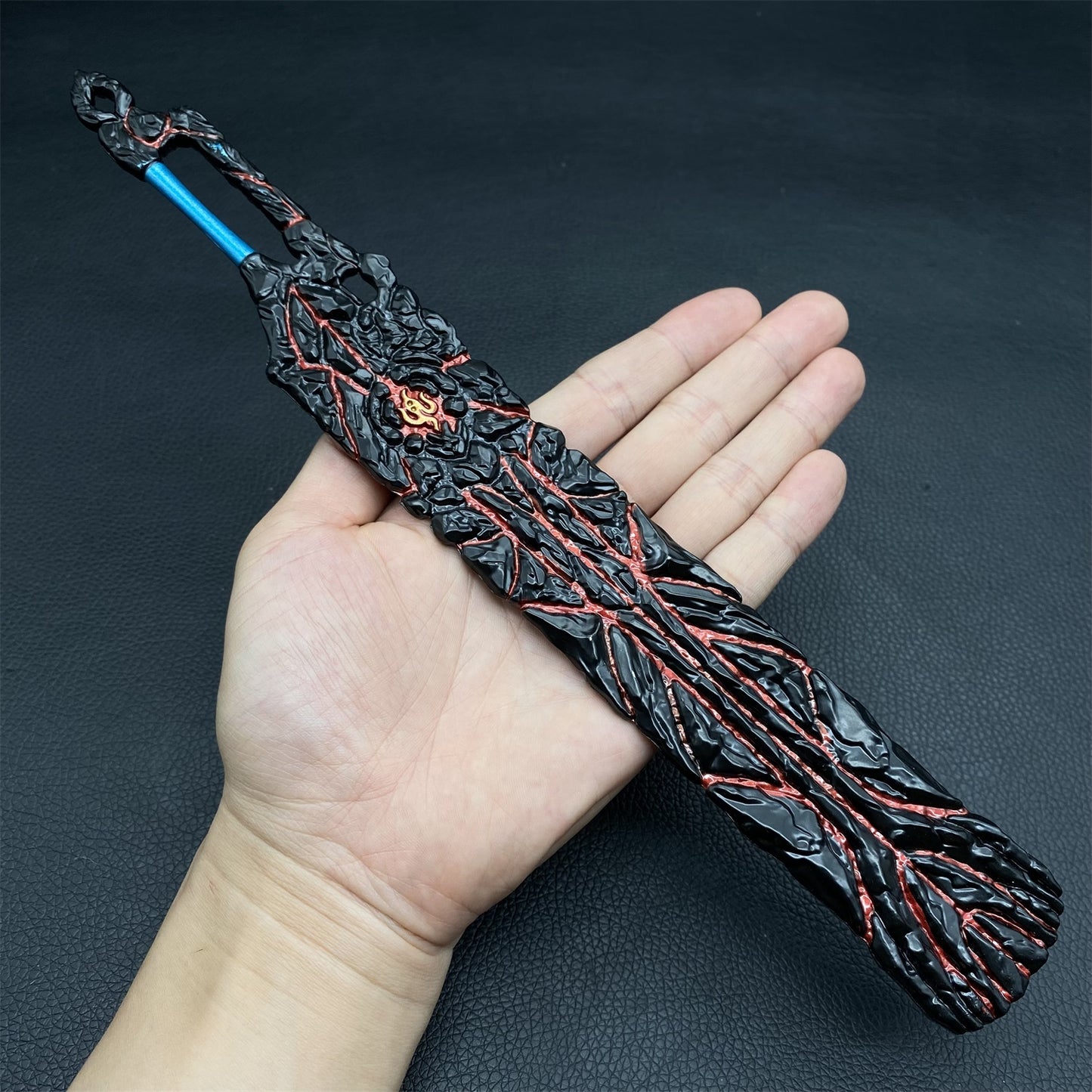 Exquisite Eastern Fantasy Broadsword Metal Crafts For Display