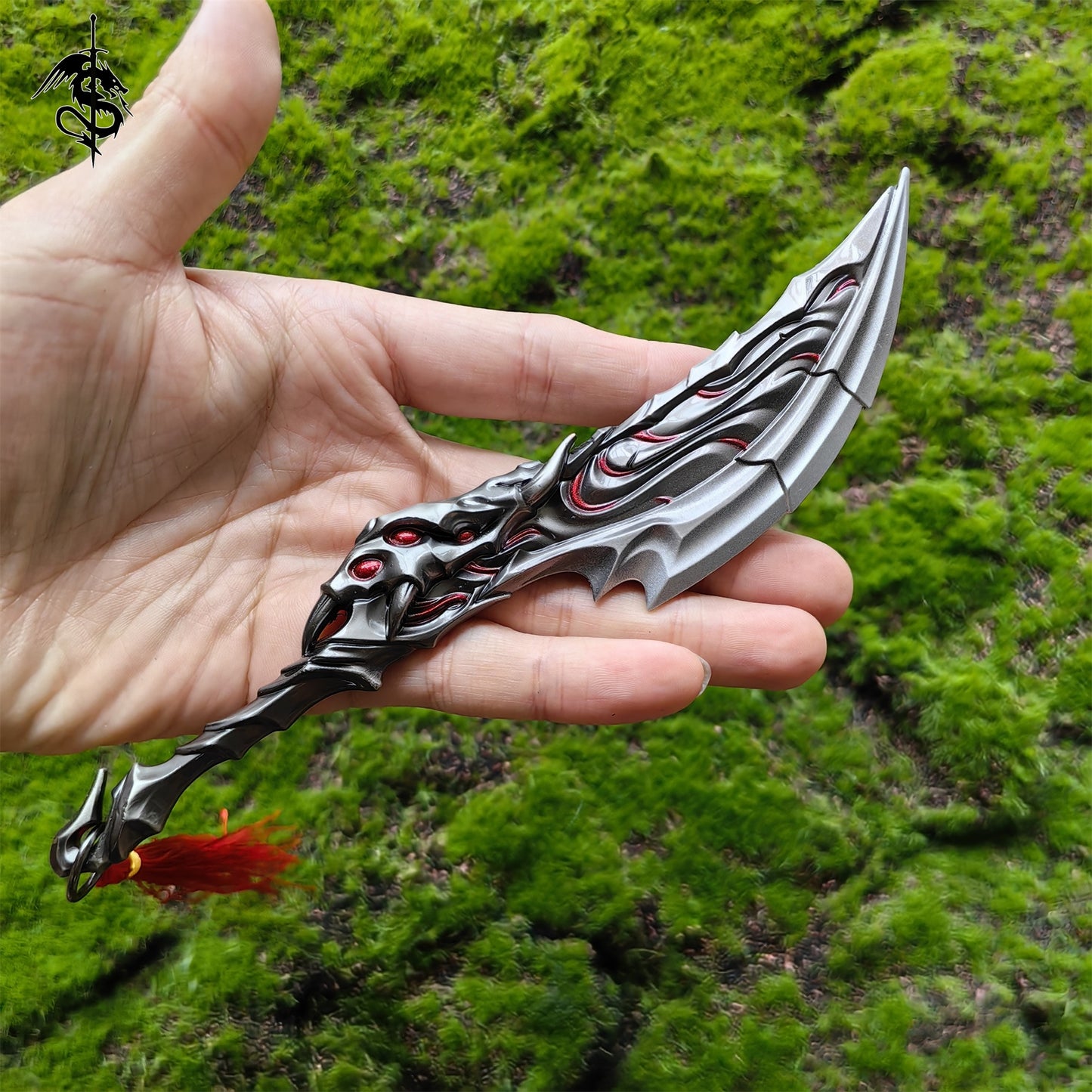 Metal Blades of Primordia Melee Sword