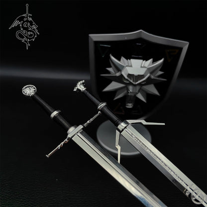 Geralt Wolf School Shield & 2 Swords USA Stock