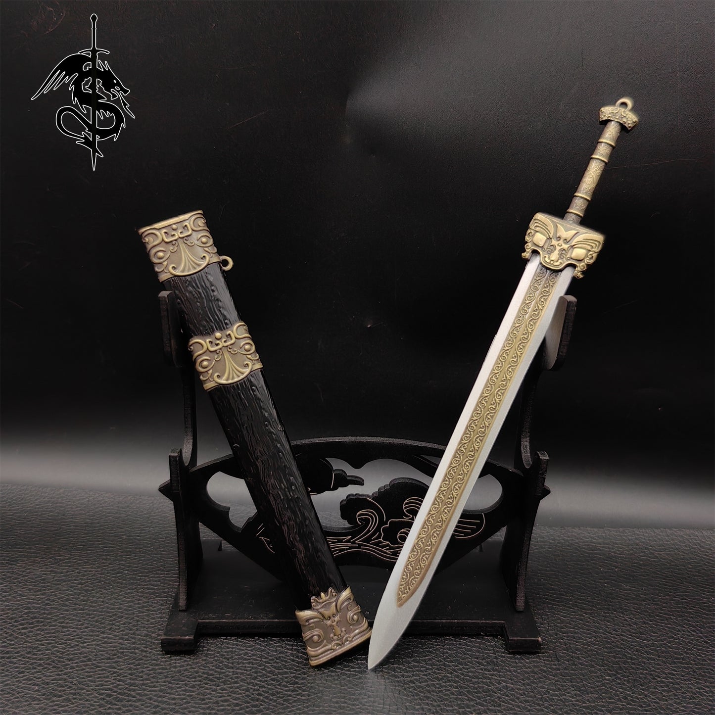 Chinese Emperor Sword Metal Blunt Blade Small XuanYuan Sword Replica