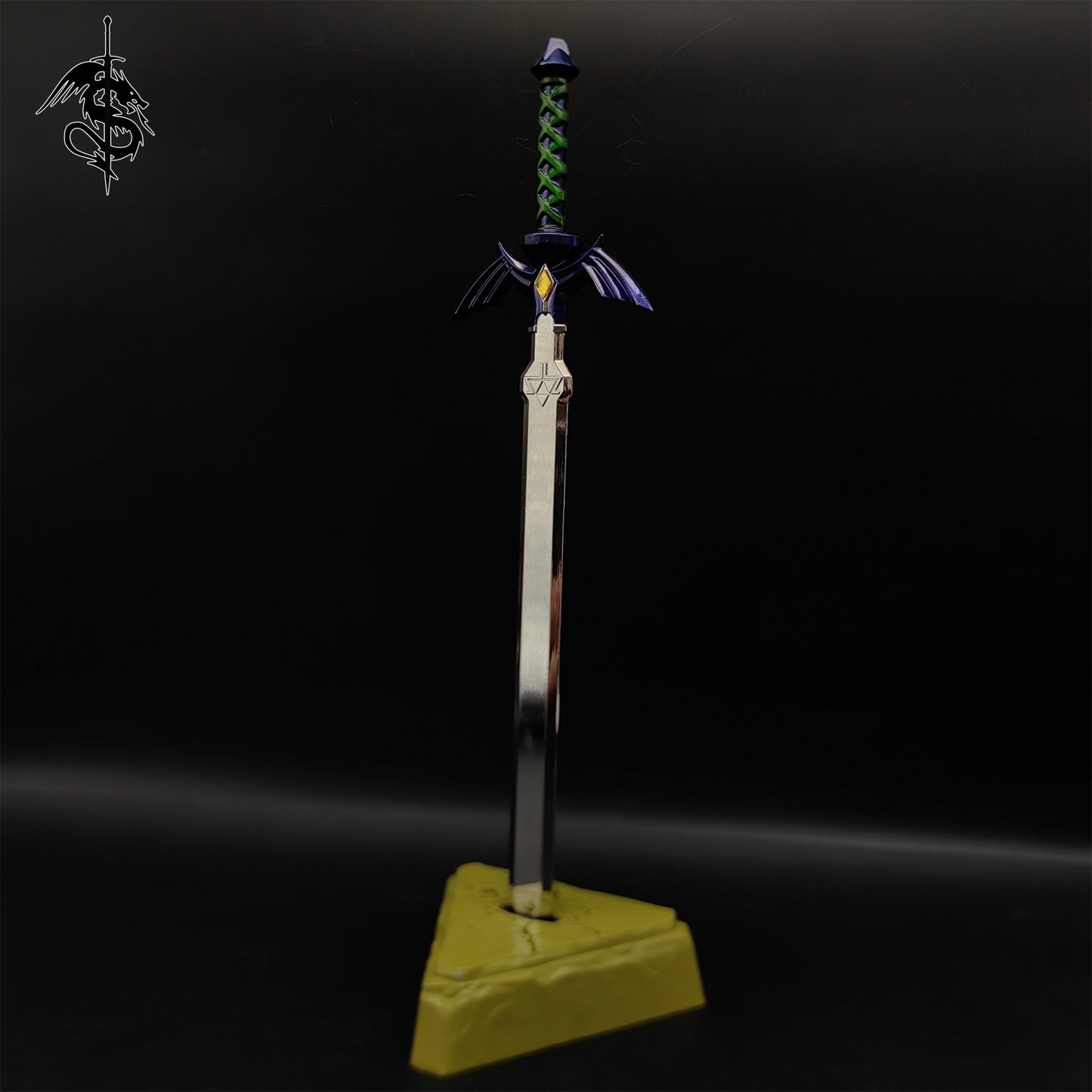 Mini Gnarly Sword Alloy 11''Link Master Sword With Metal Stand