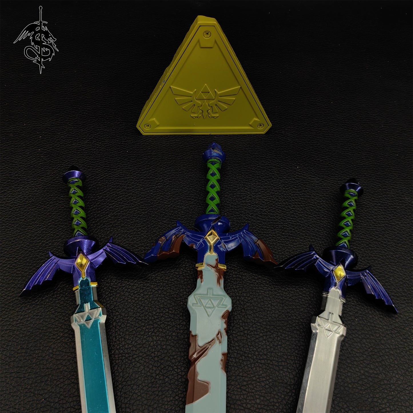 Mini Gnarly Sword Alloy 11''Link Master Sword With Metal Stand