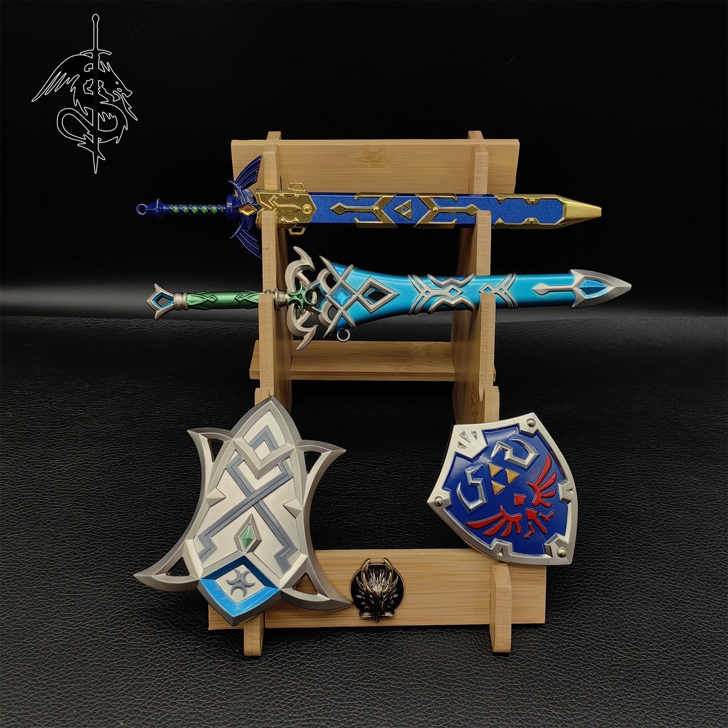 Top Rank Link Sword And Shield 4 in 1 Gift Box