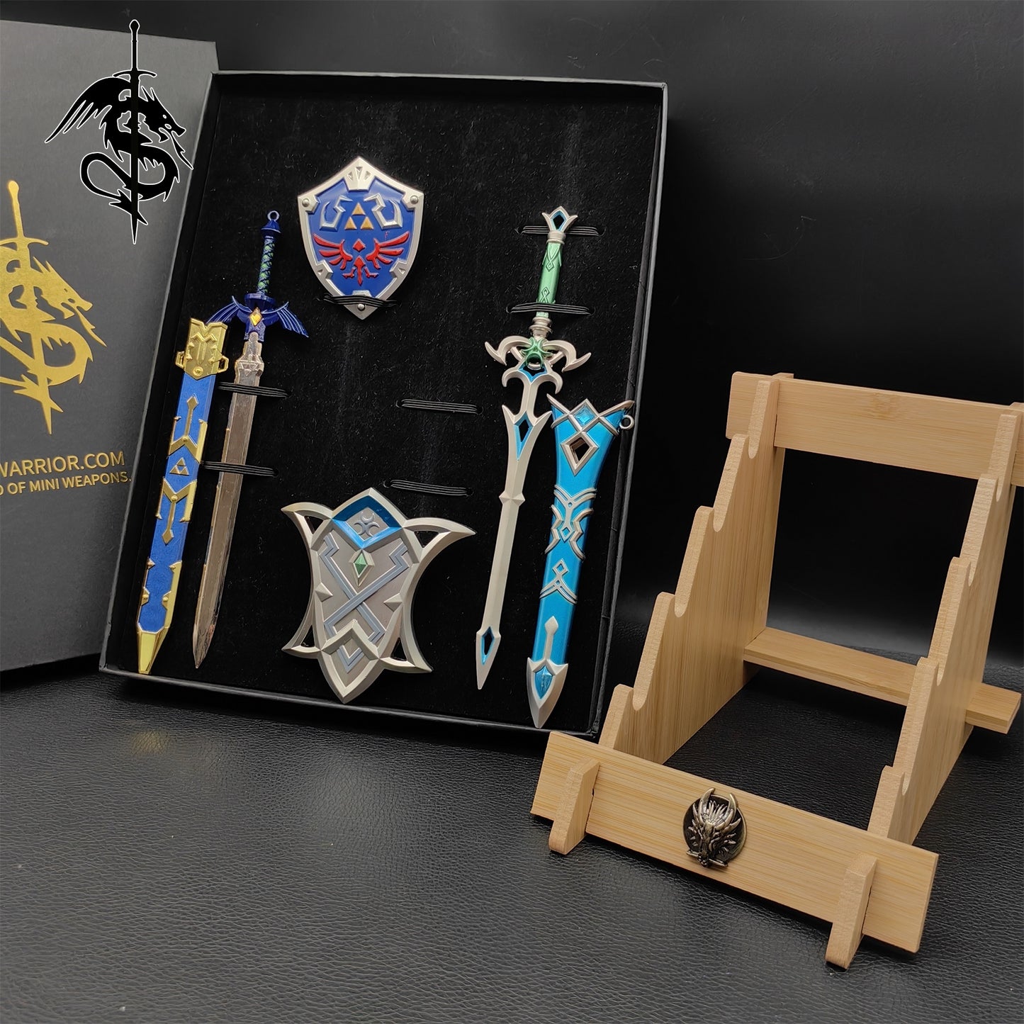 Top Rank Link Sword And Shield 4 in 1 Gift Box